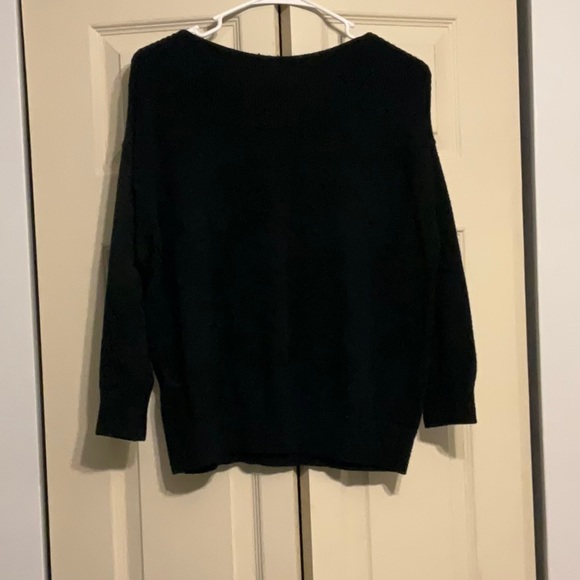Premise Sweaters - Black sweater